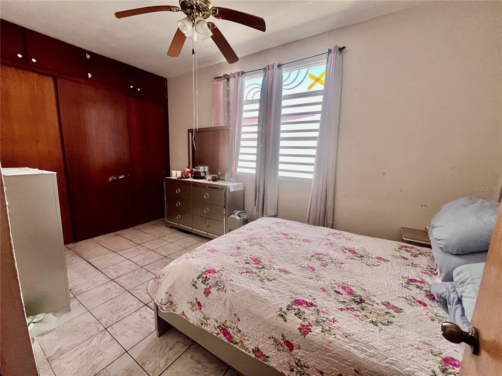 377 VILLA CASTIN