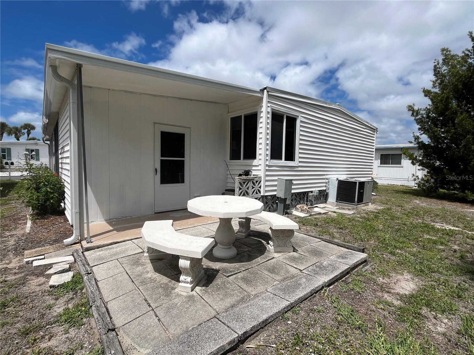 VENICE ISLE - Residential