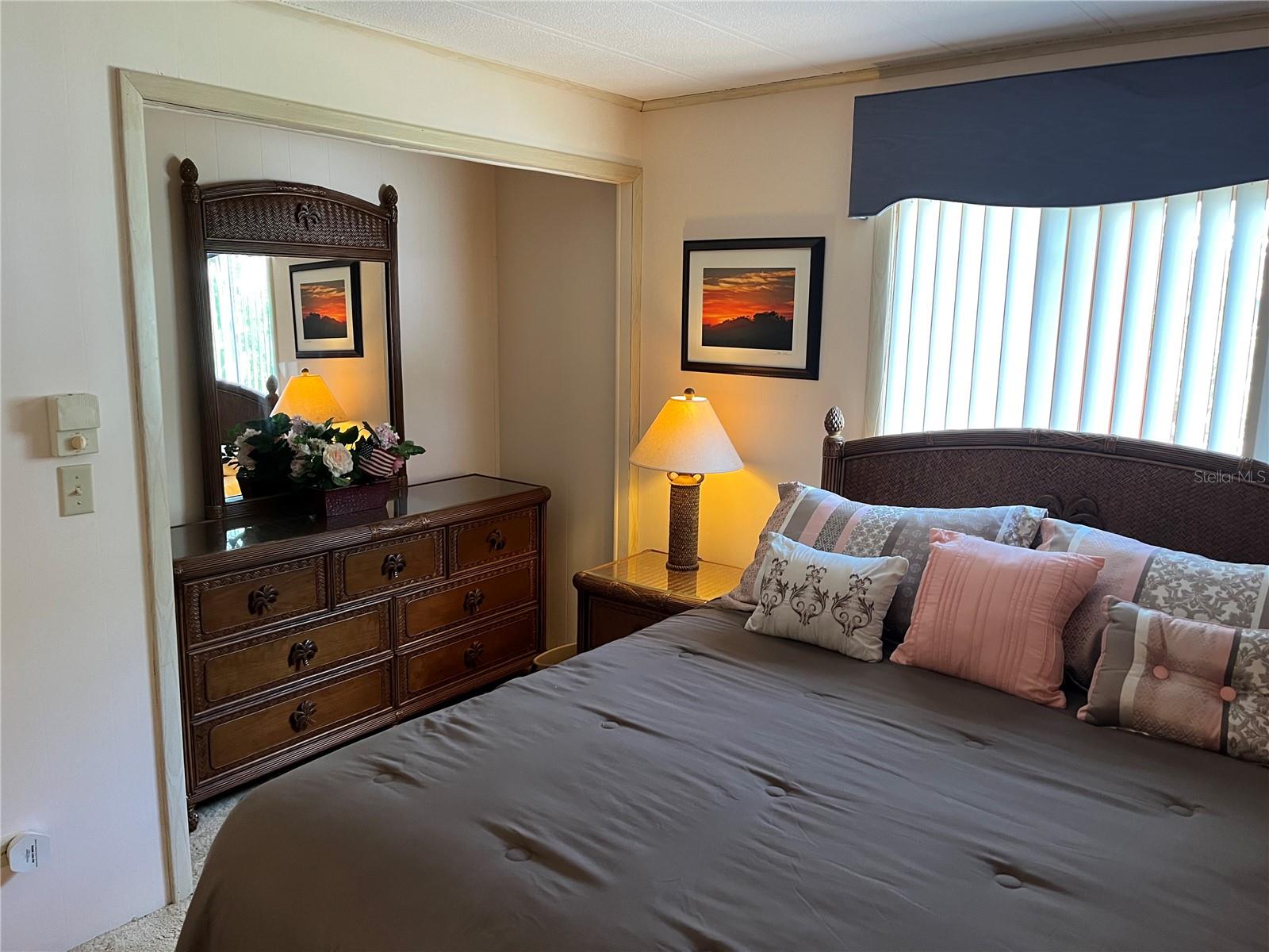 VENICE ISLE - Residential