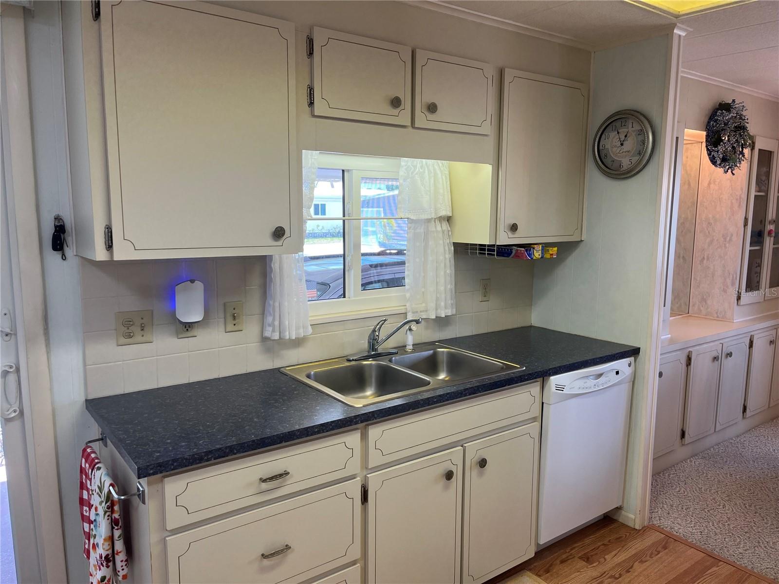 VENICE ISLE - Residential