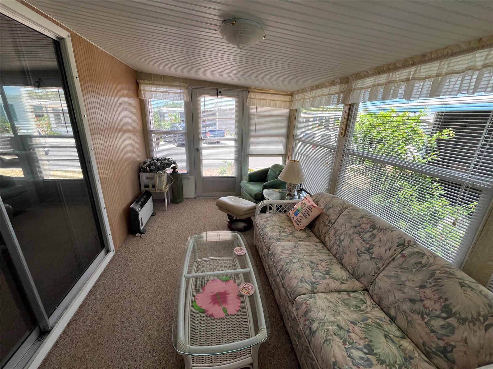 VENICE ISLE - Residential