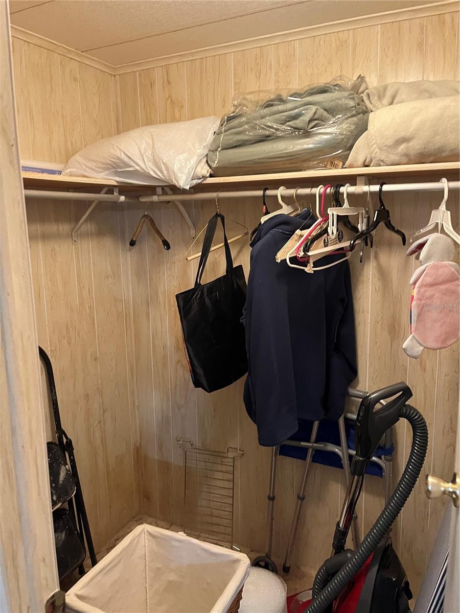 VENICE ISLE - Residential