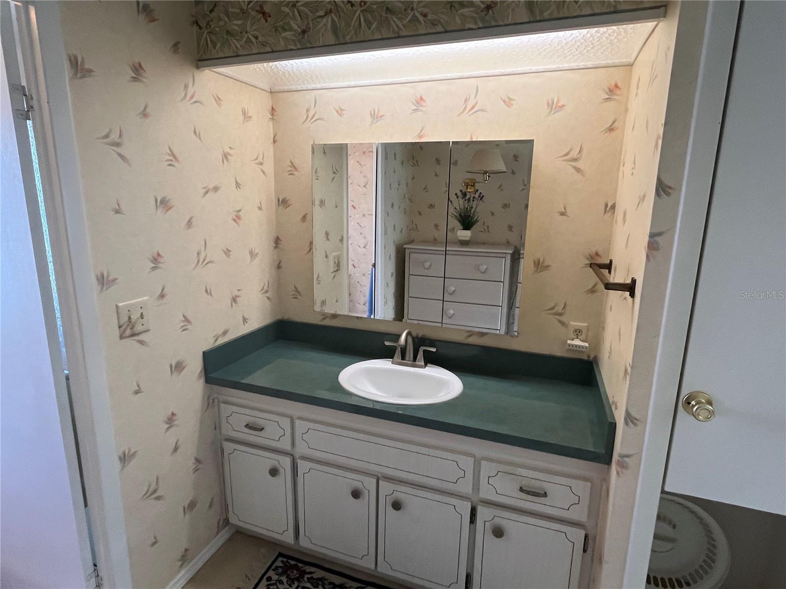 VENICE ISLE - Residential