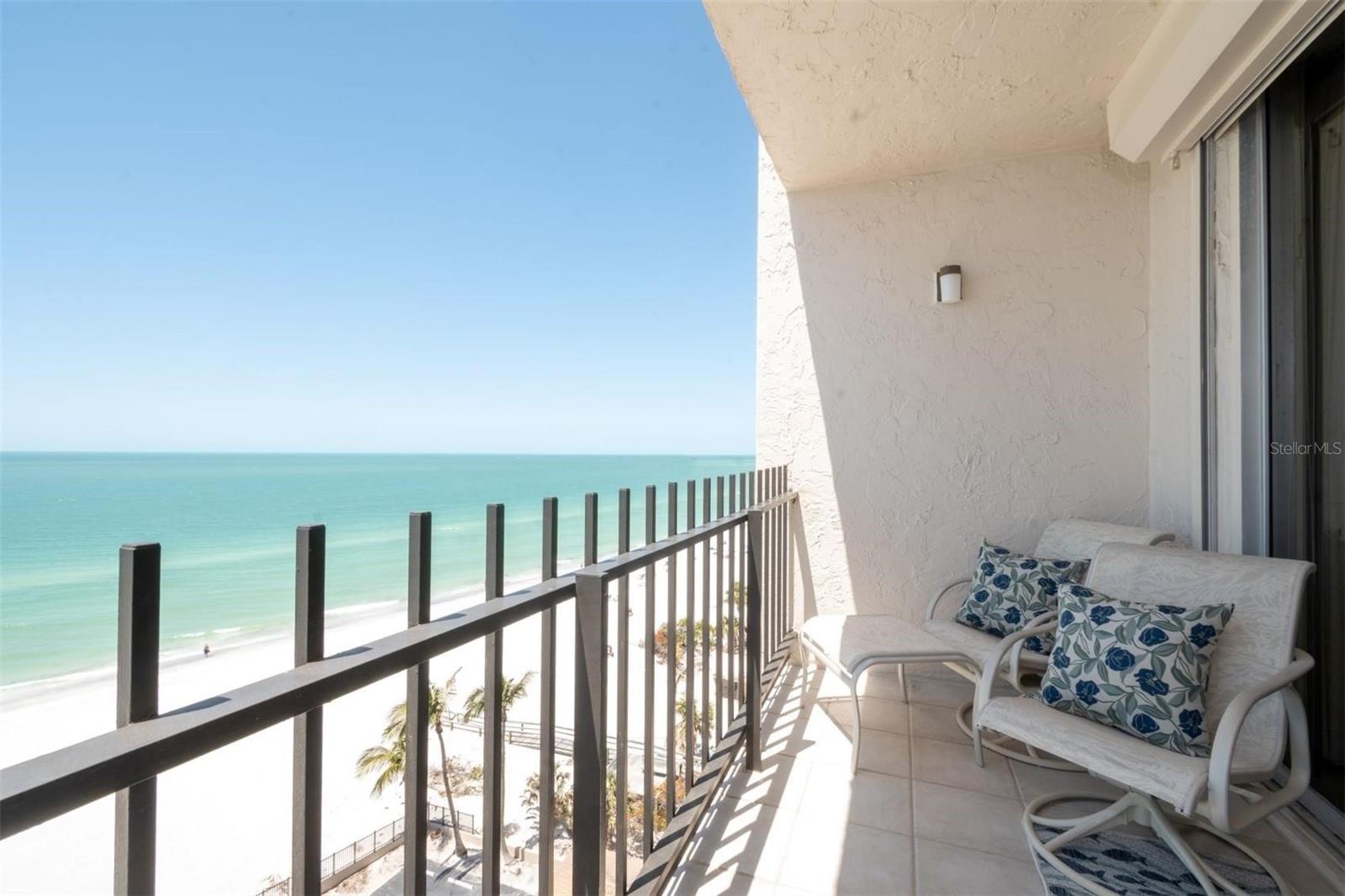 LIDO BEACH CLUB - Residential