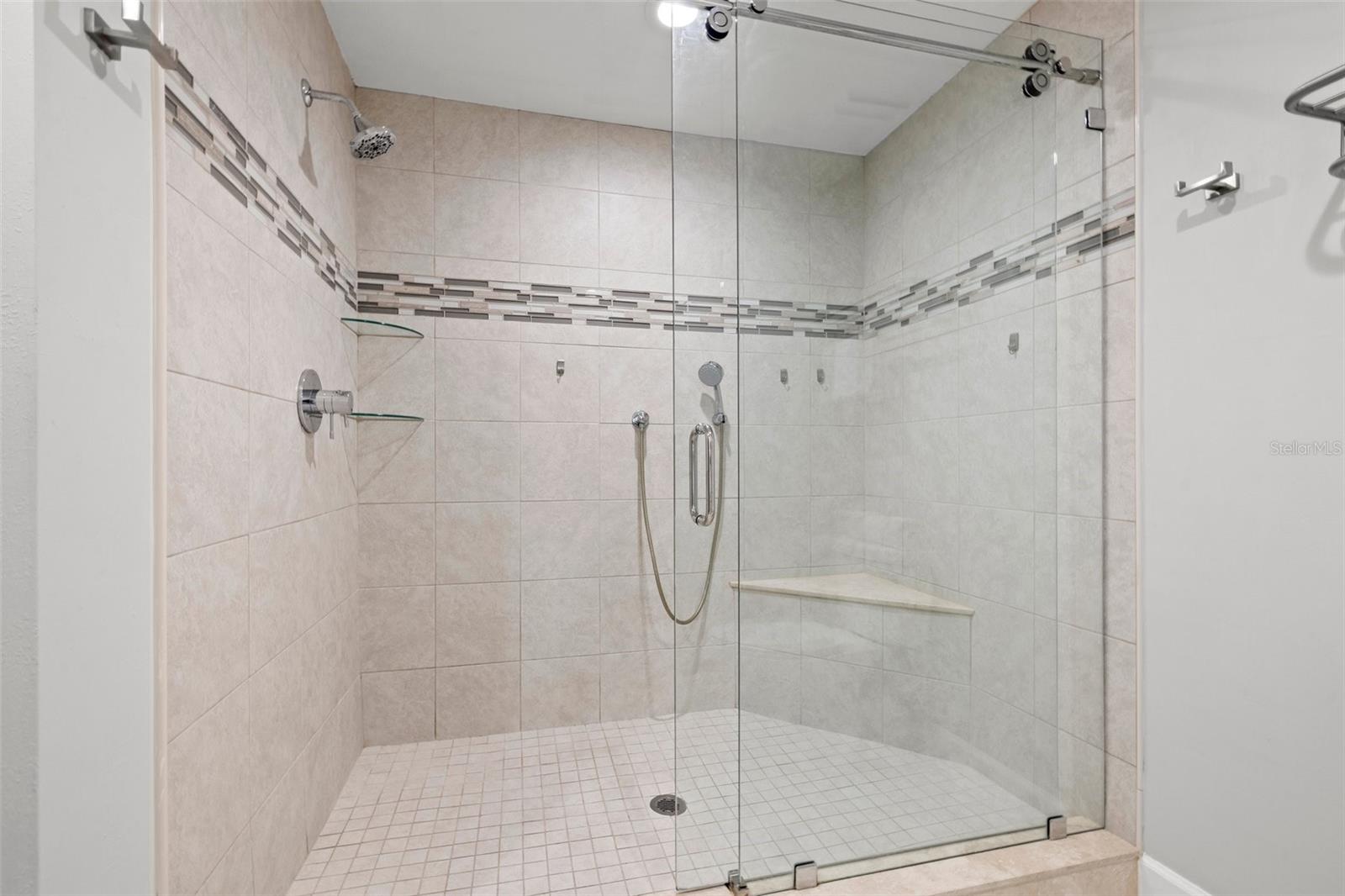 HARBOUR VILLA CLUB AT THE BUCCANEER - Residential