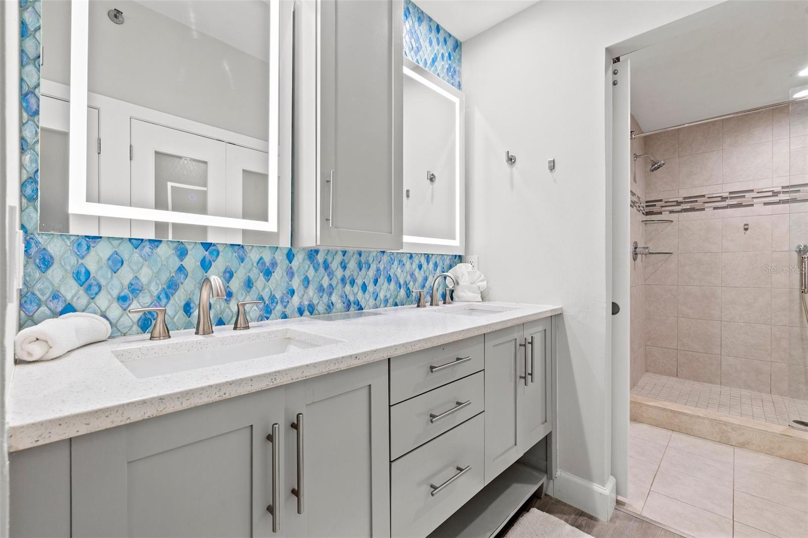 HARBOUR VILLA CLUB AT THE BUCCANEER - Residential