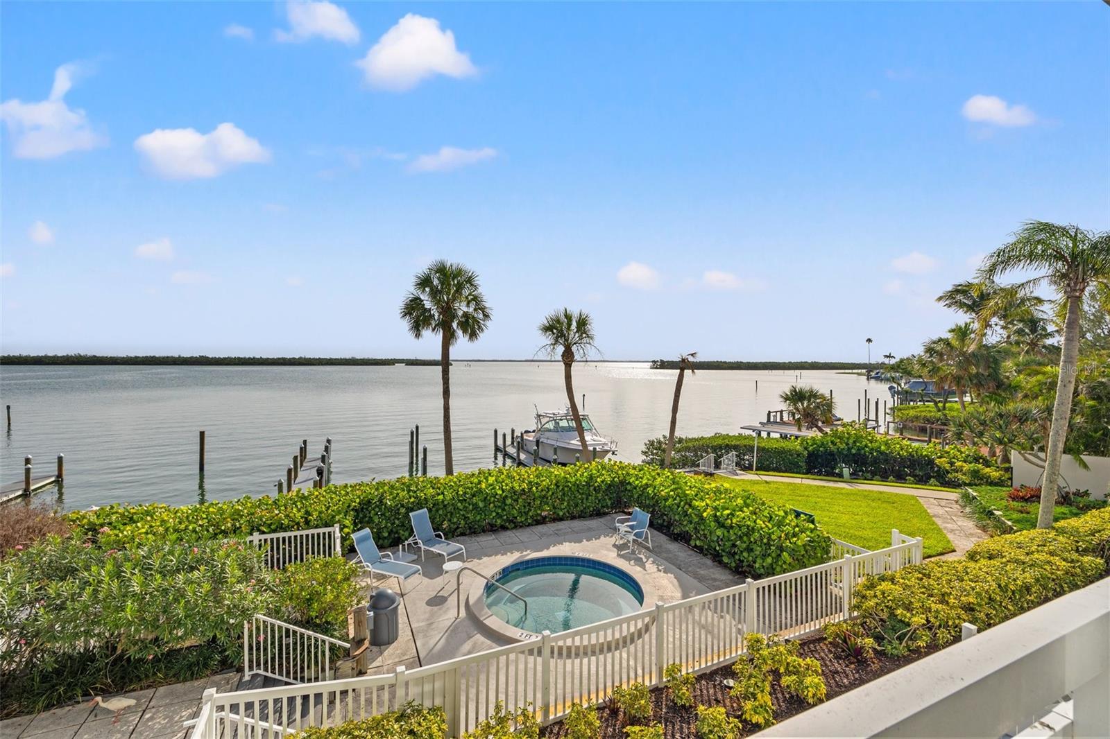 HARBOUR VILLA CLUB AT THE BUCCANEER - Residential