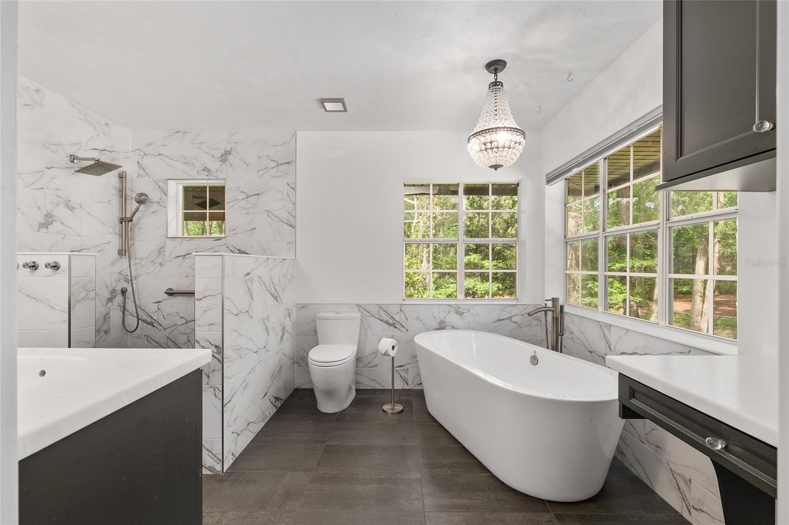 PARK AVE - Residential