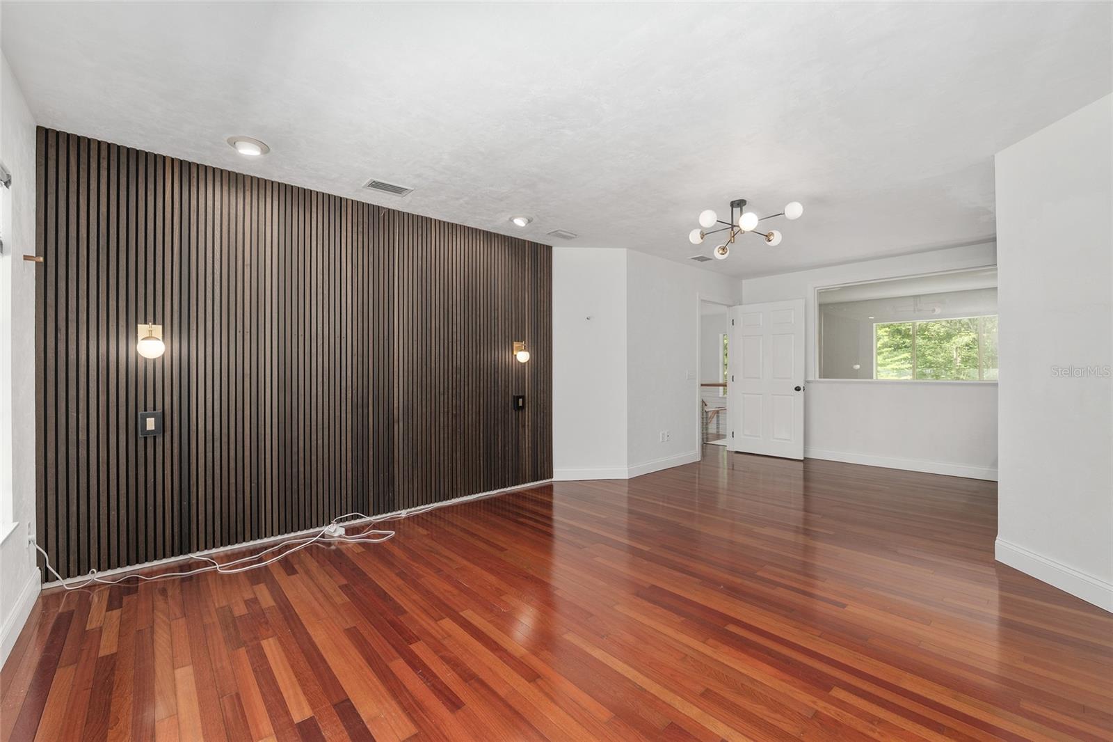 PARK AVE - Residential