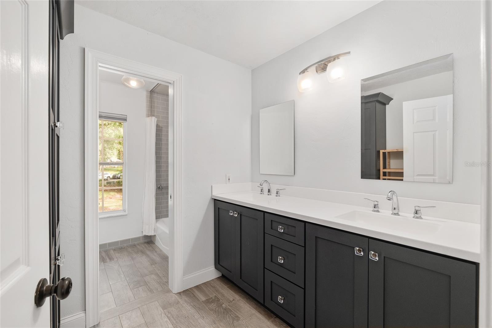 PARK AVE - Residential