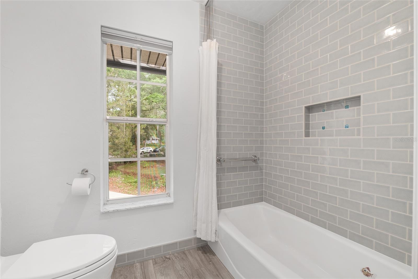 PARK AVE - Residential
