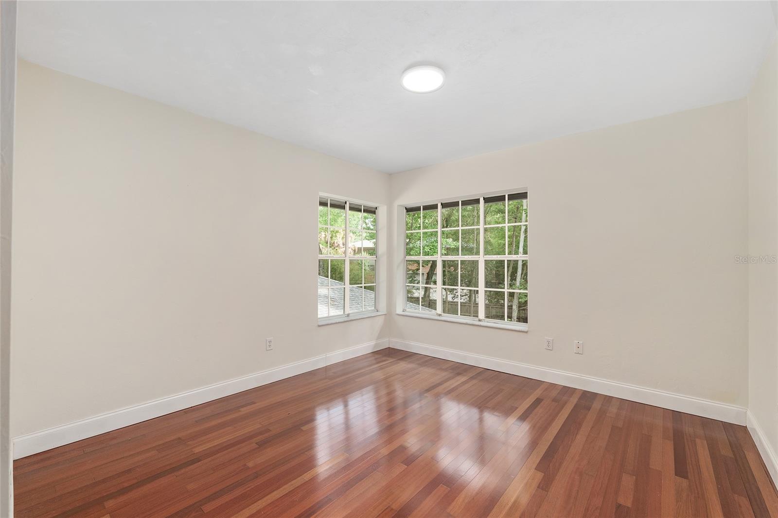 PARK AVE - Residential