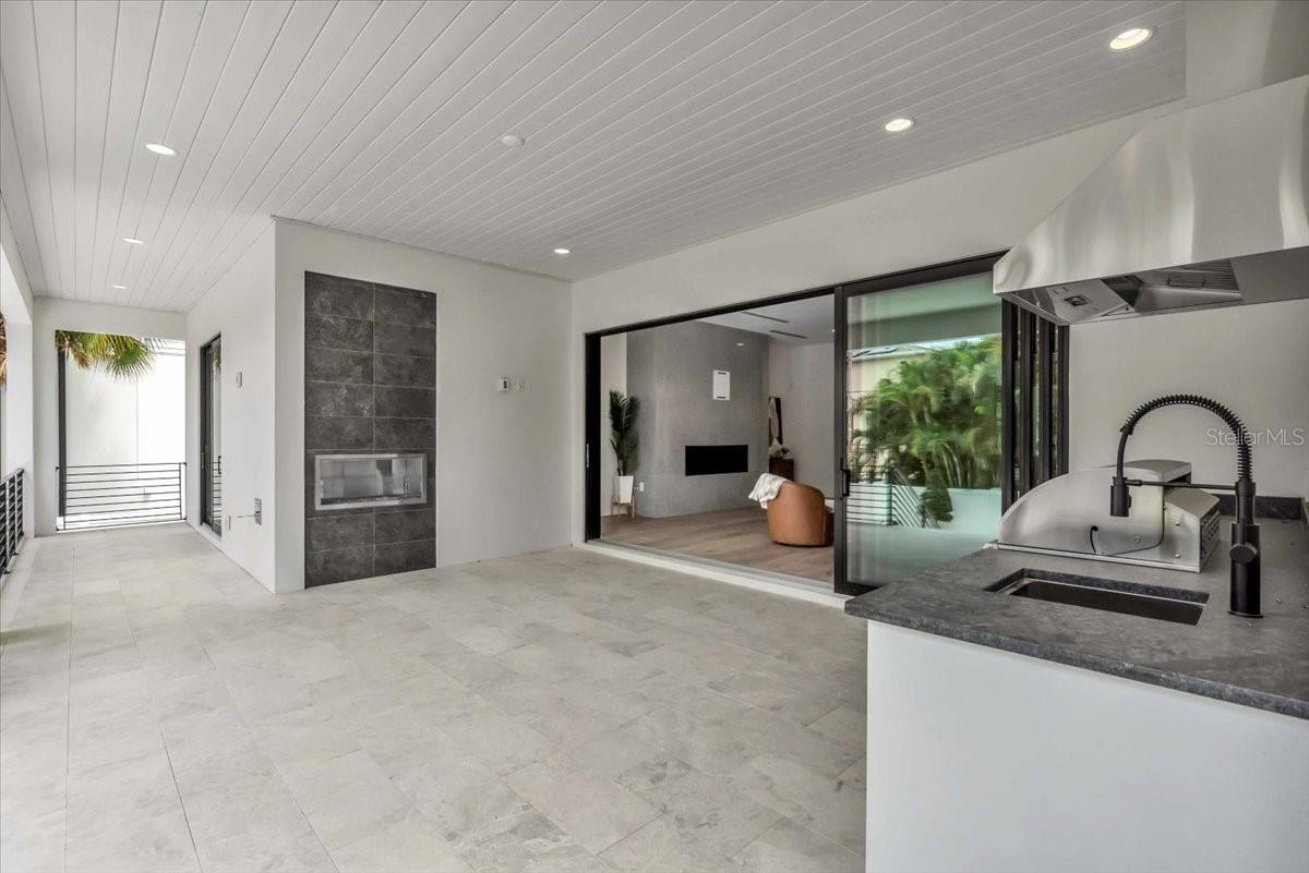 SUNSET PARK - Residential