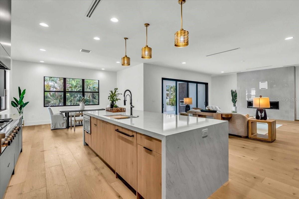 SUNSET PARK - Residential