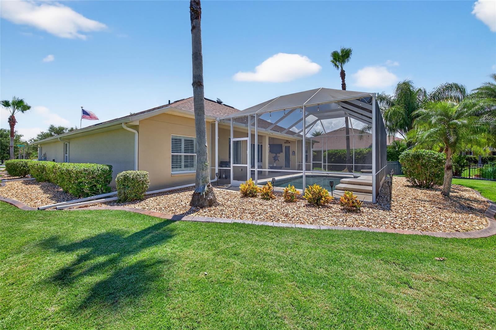 VENETIAN BAY - Residential