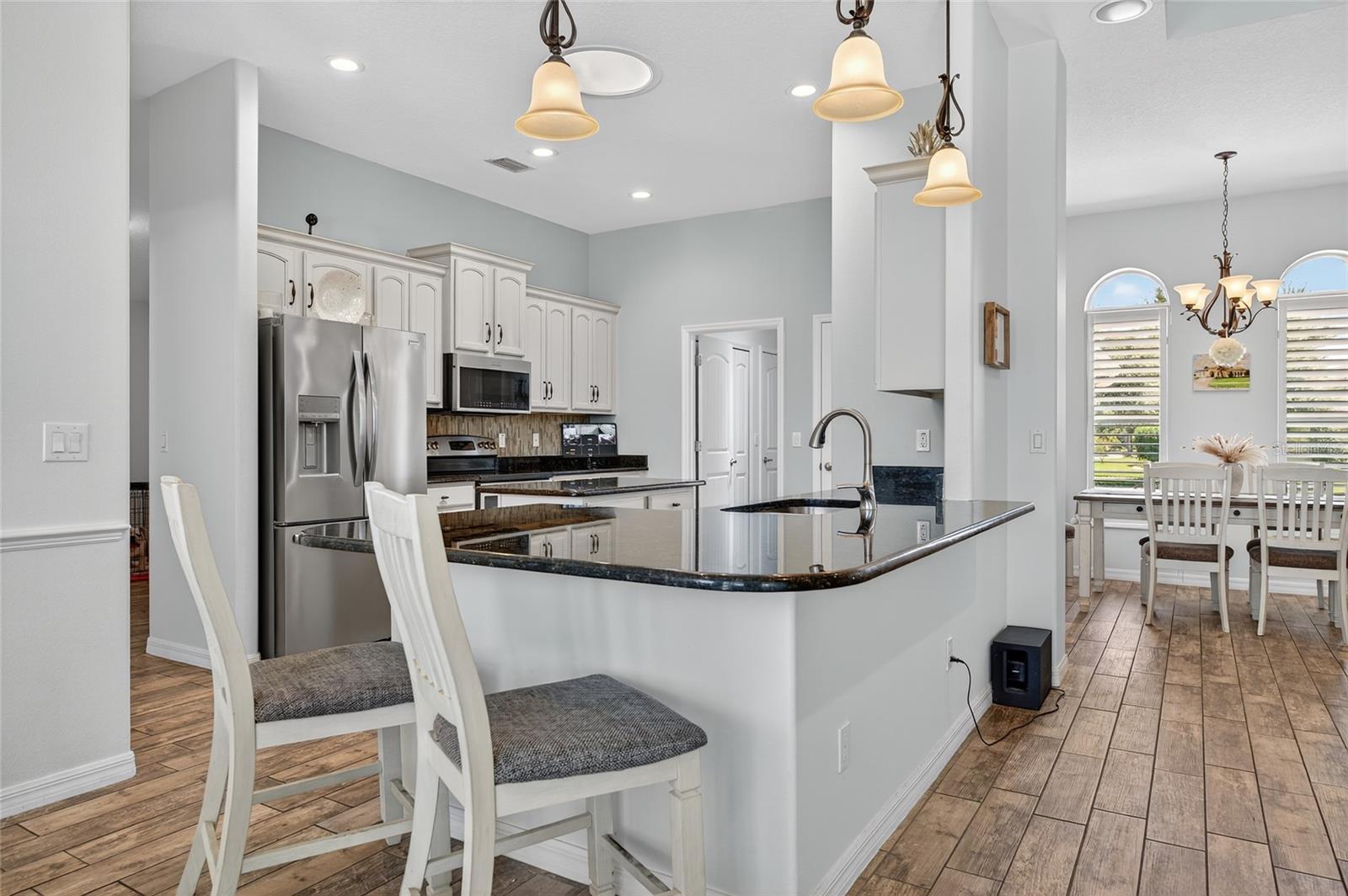 VENETIAN BAY - Residential