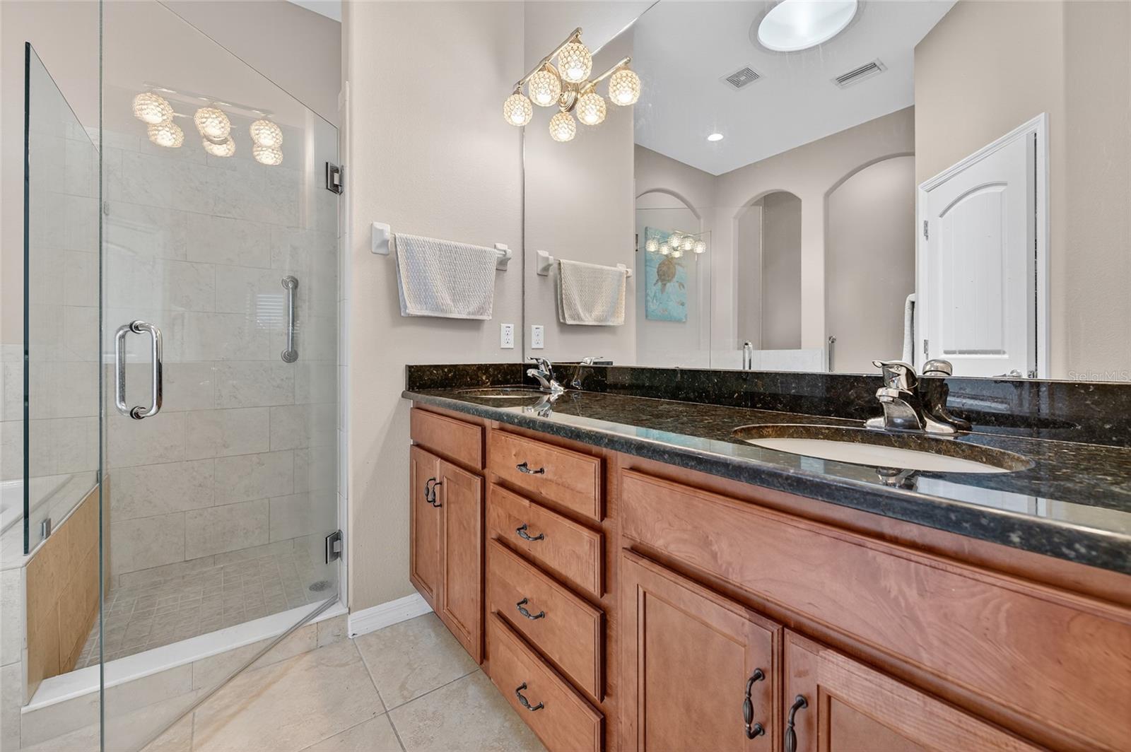 VENETIAN BAY - Residential