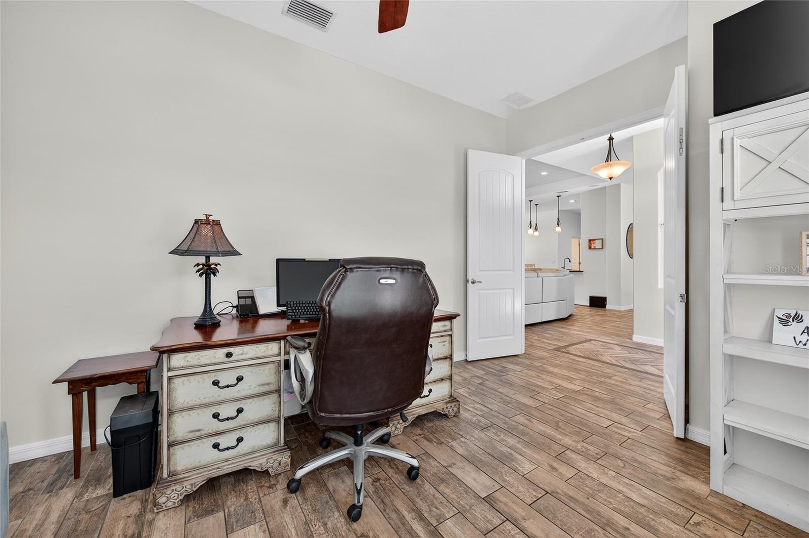 VENETIAN BAY - Residential