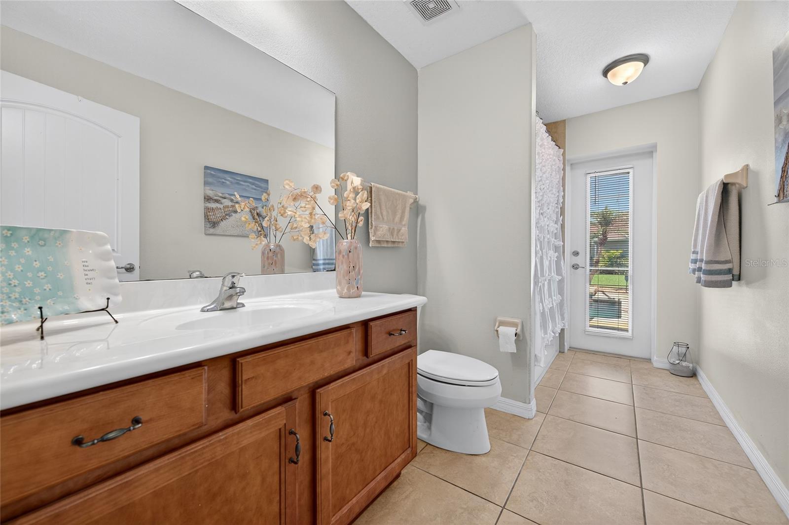 VENETIAN BAY - Residential