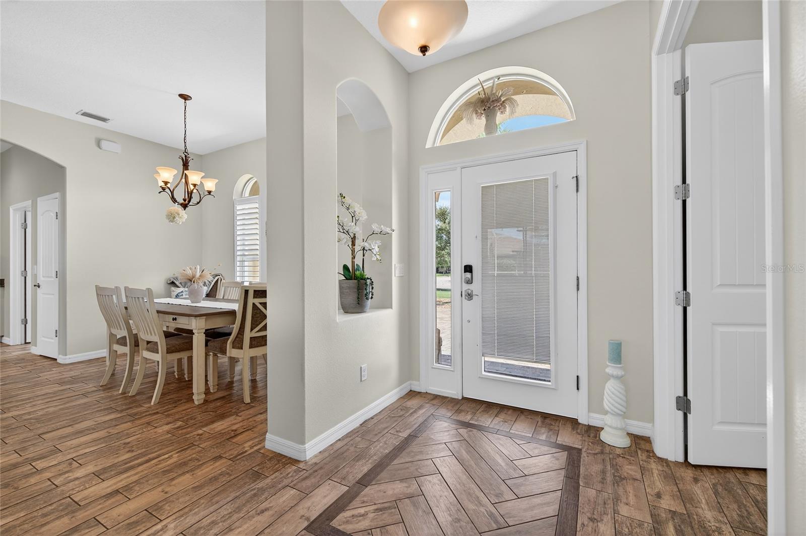 VENETIAN BAY - Residential