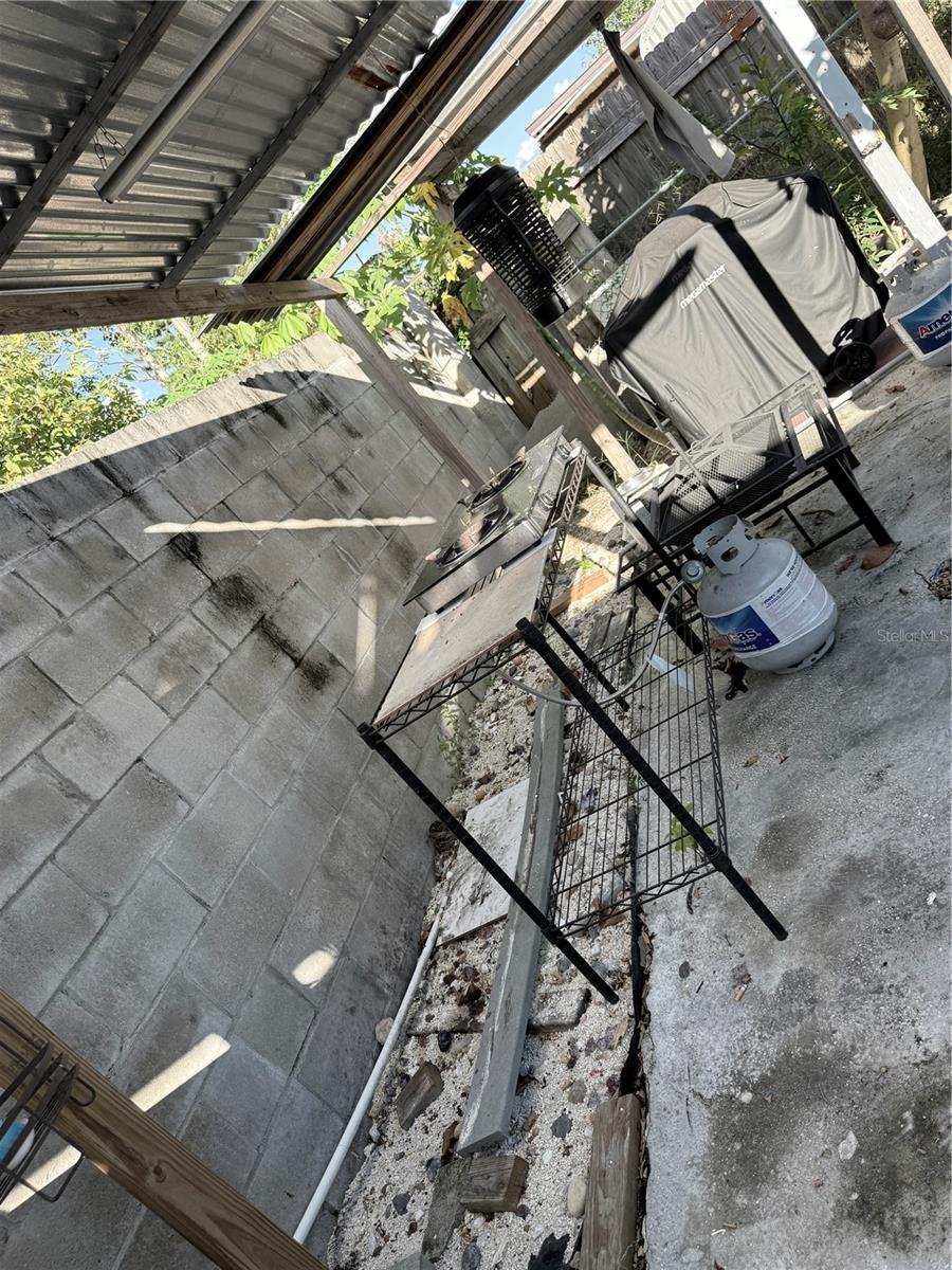 SKY LAKE OAK RIDGE SEC - Residential