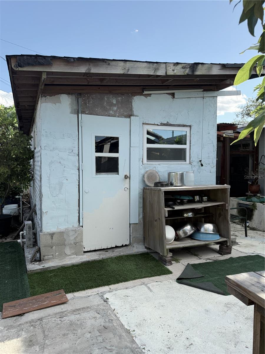 SKY LAKE OAK RIDGE SEC - Residential