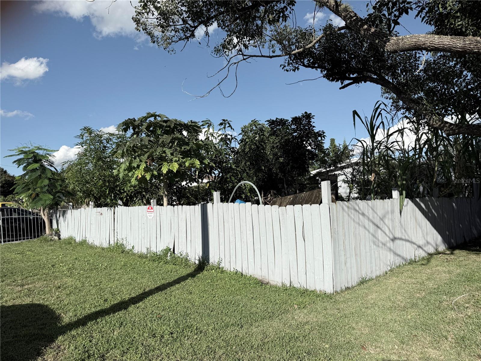 SKY LAKE OAK RIDGE SEC - Residential