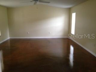 SOUTH VENICE - Residential Lease