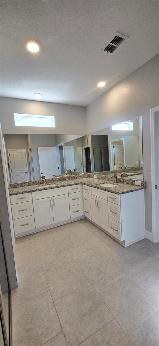 PUNTA GORDA ISLES SEC 20 - Residential Lease