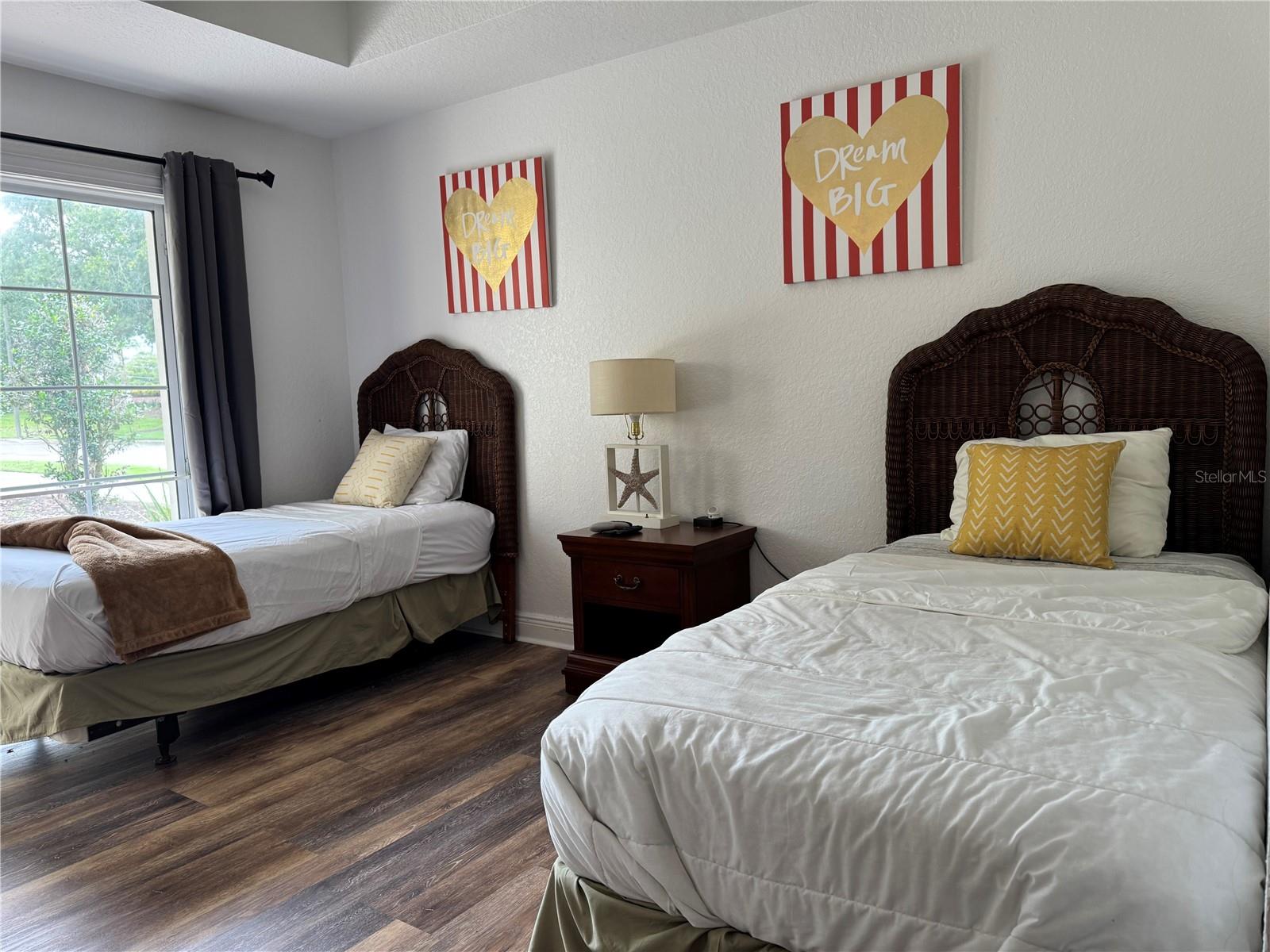 SEVEN EAGLES CONDO PH 14 - Residential Lease
