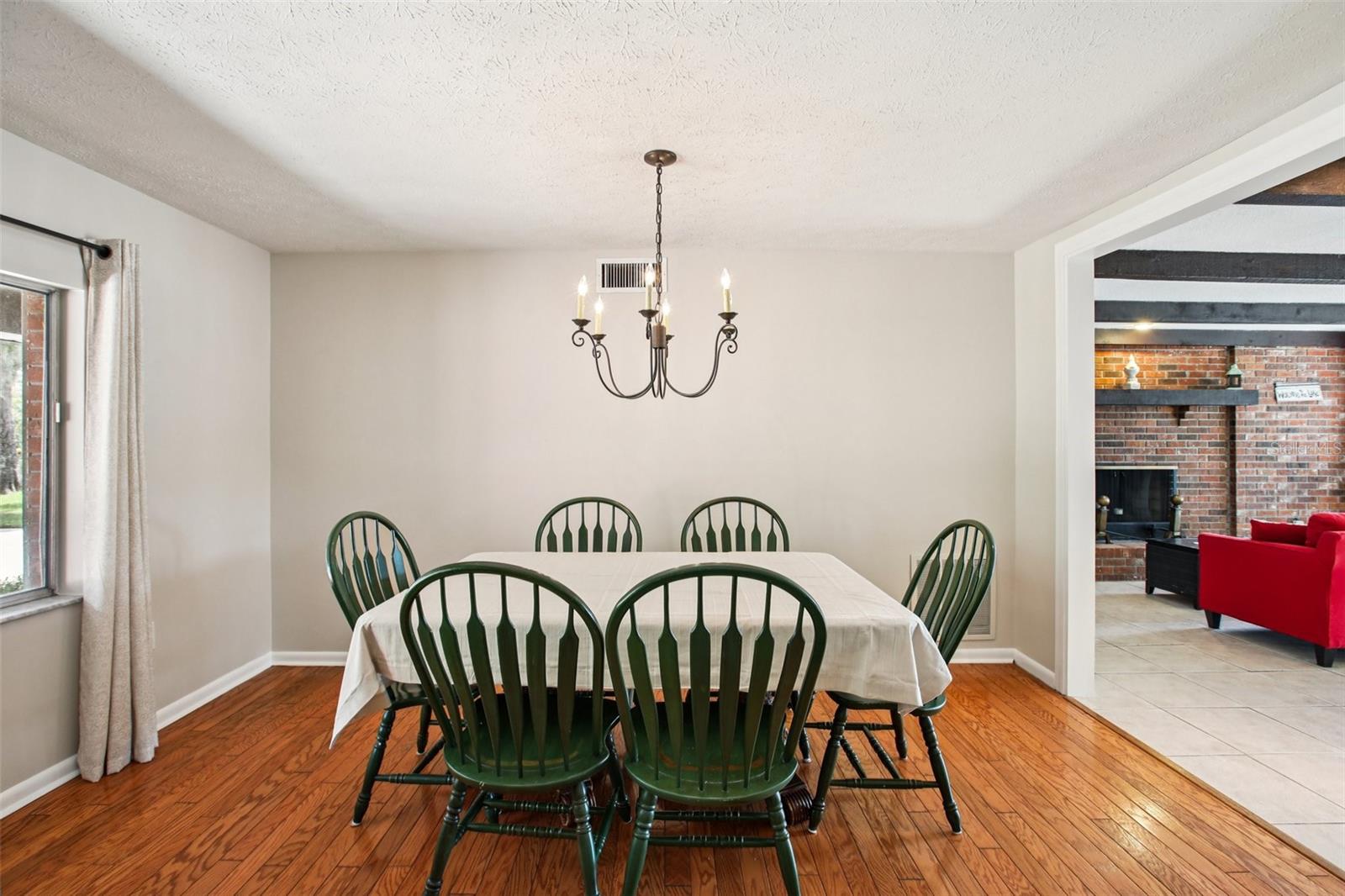 SHADY LAKE SHORES - Residential
