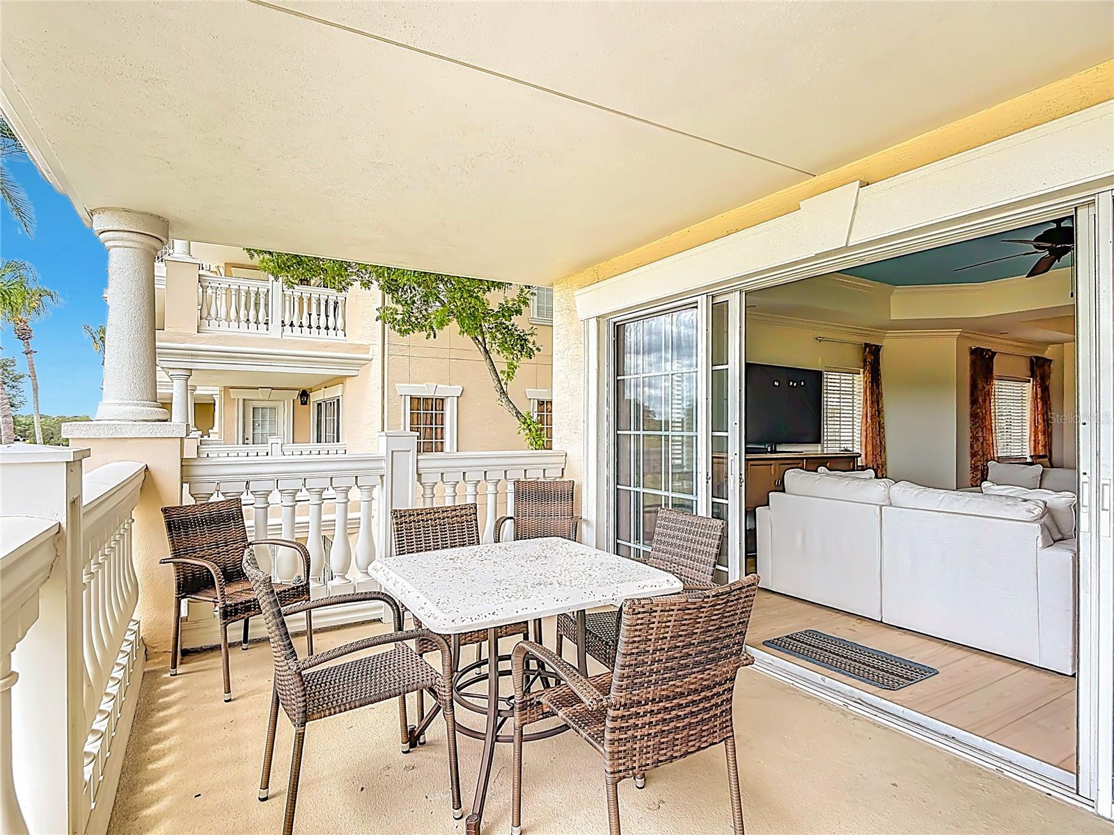 CENTRE COURT RIDGE CONDO PH 7 BLDG G - Residential