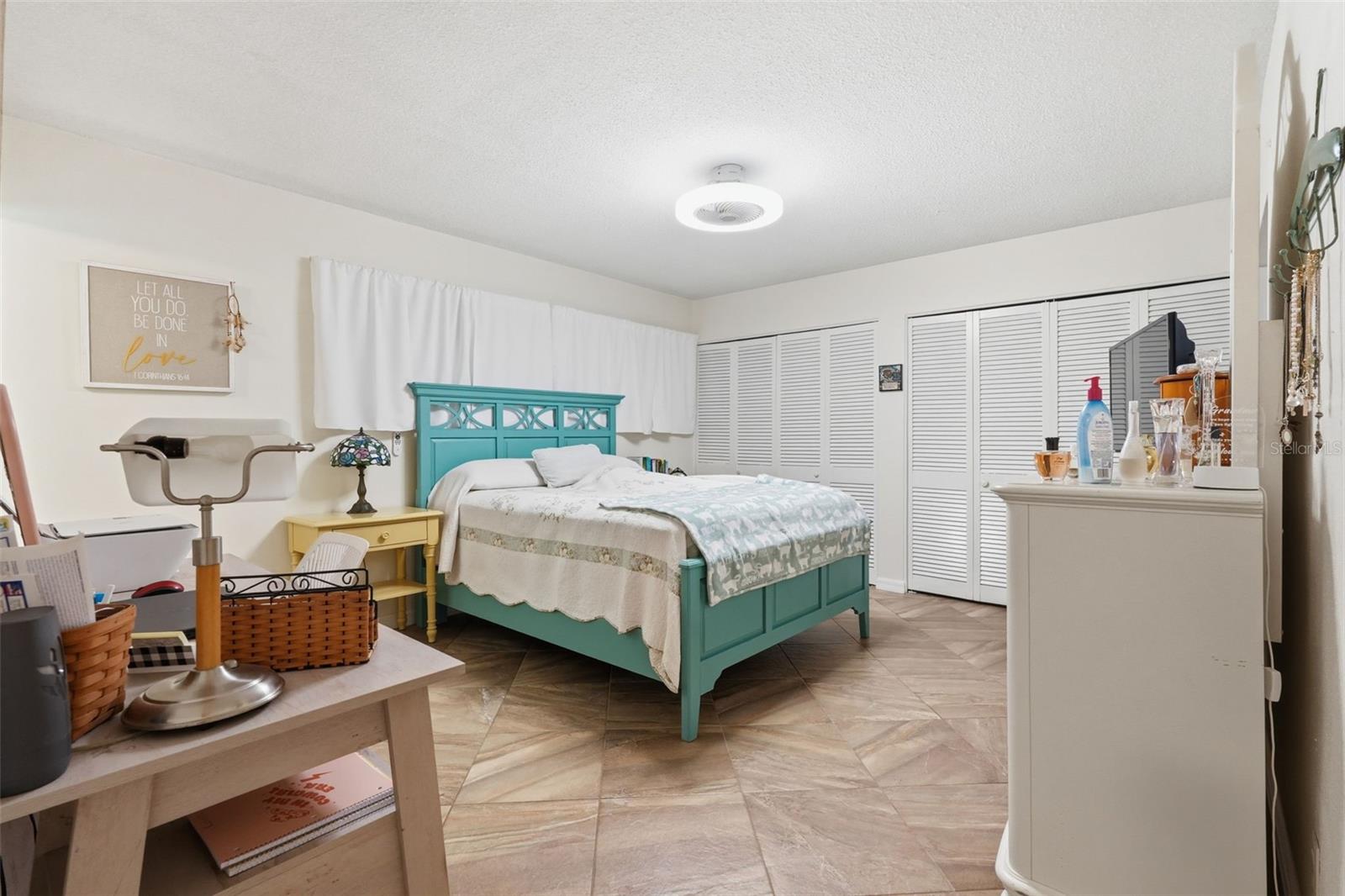 SHANGRI-LA APT PARK - Residential