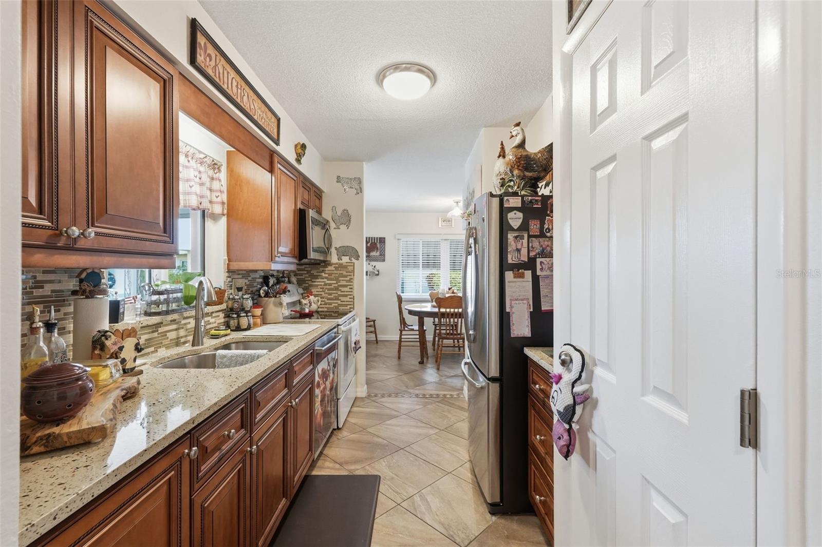 SHANGRI-LA APT PARK - Residential