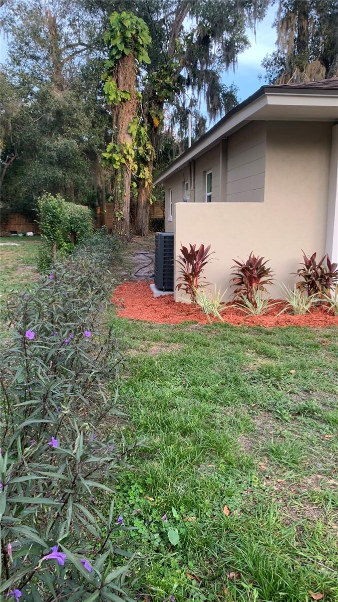 WEKIWA MANOR SEC 01 - Residential