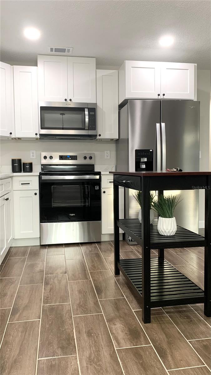 115 S LAKE PLEASANT ROAD