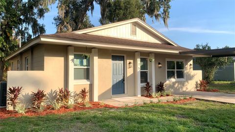 Photo of 115 S Lake Pleasant Road, Apopka, FL 32703 (MLS # O6365310)