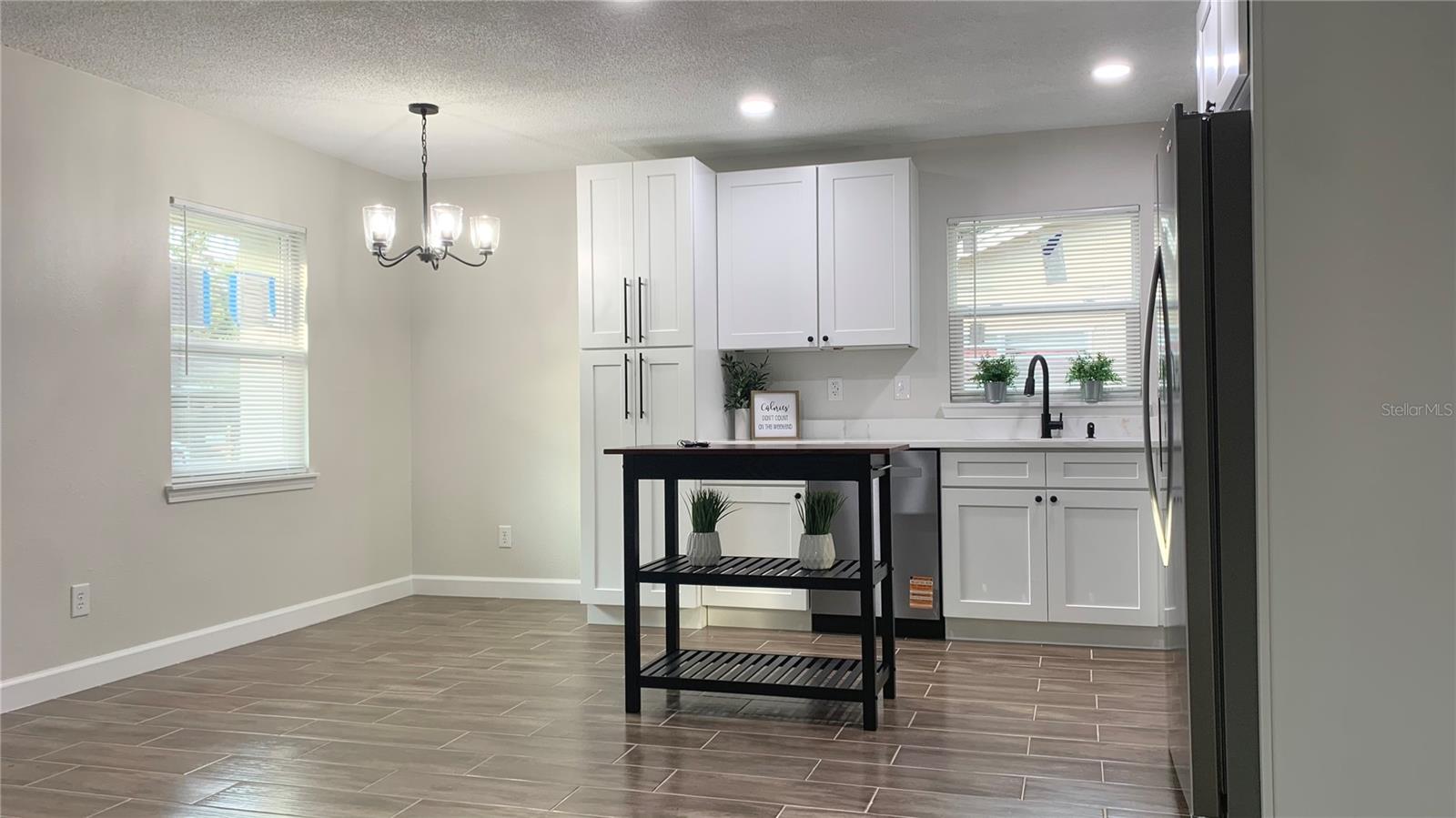 WEKIWA MANOR SEC 01 - Residential