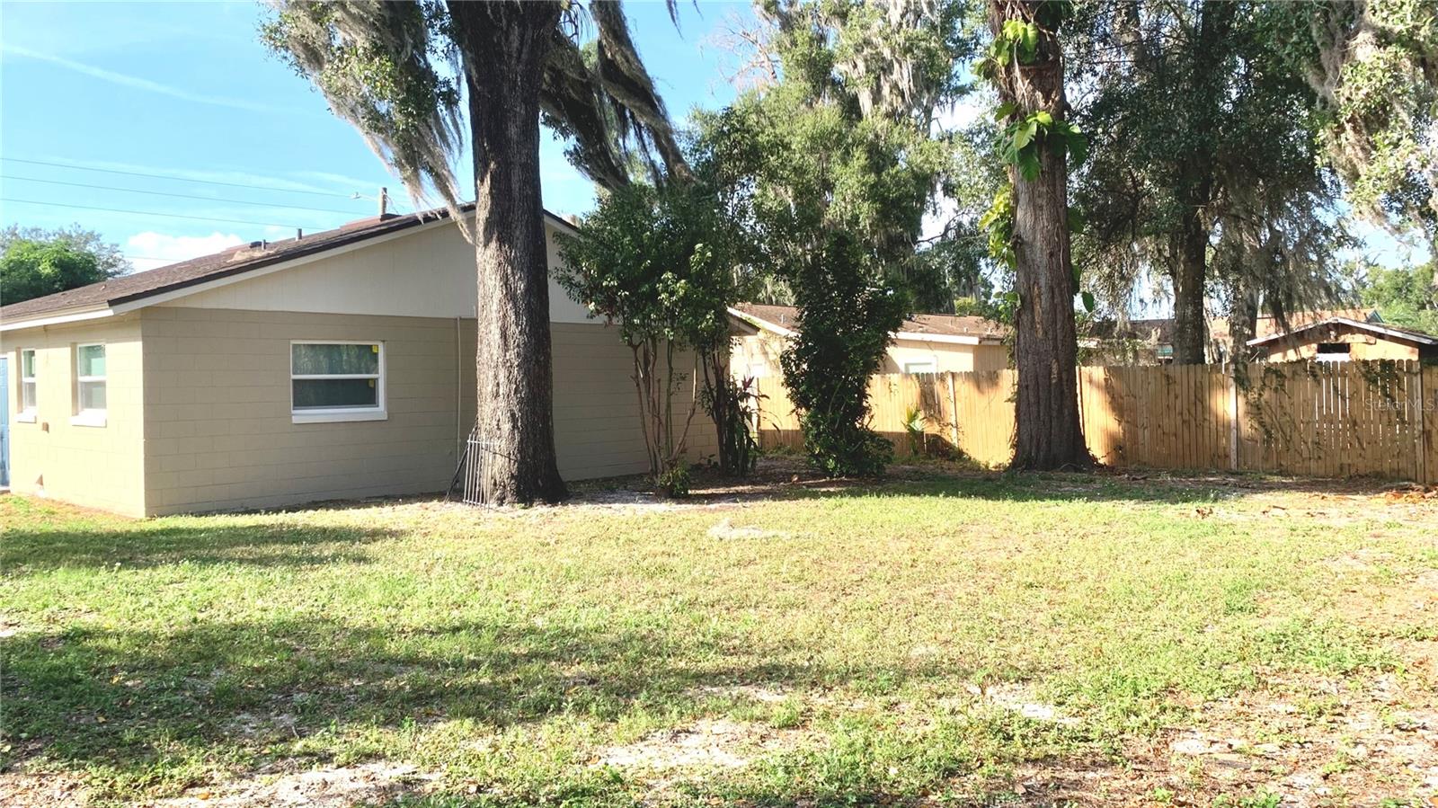 WEKIWA MANOR SEC 01 - Residential