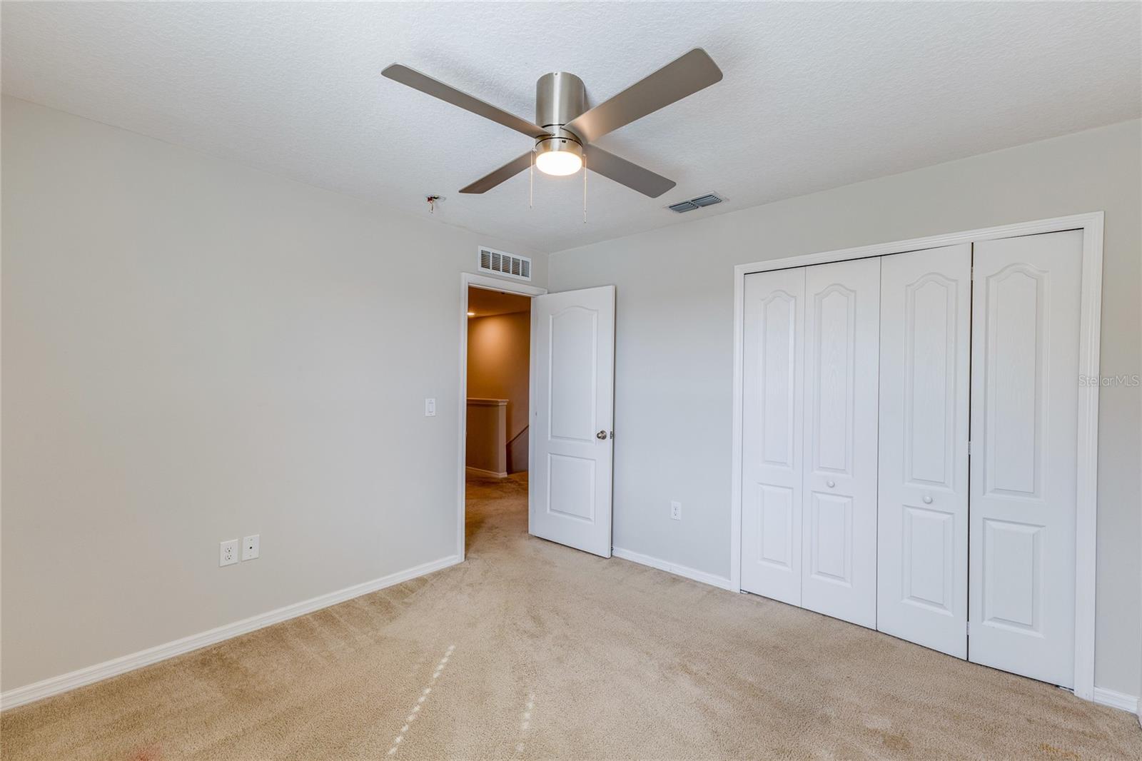 FIESTA KEY PH 2 - Residential Lease