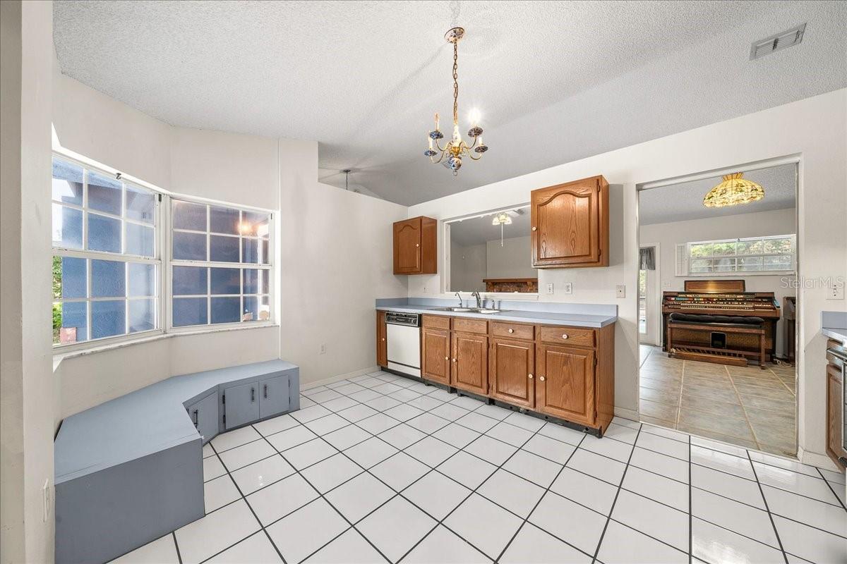 MOUNT DORA SYLVAN SHORES - Residential