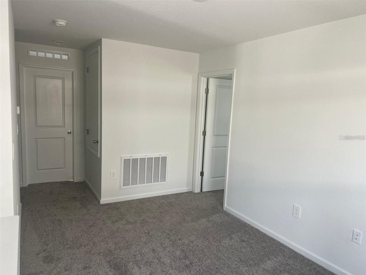 1756 WHITE WATER COURT