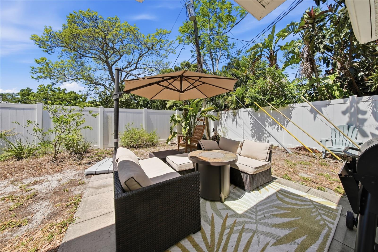 JUNGLE COUNTRY CLUB 4TH ADD - Residential