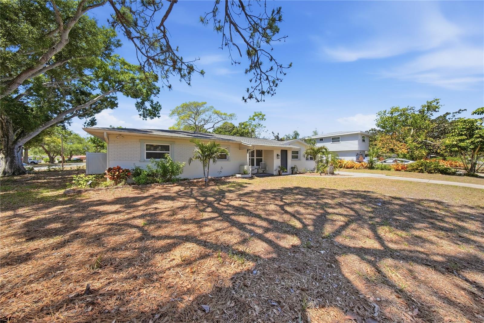 JUNGLE COUNTRY CLUB 4TH ADD - Residential