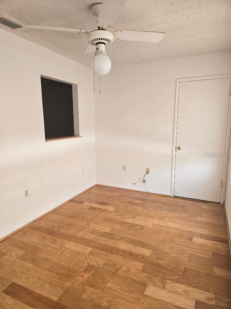 TOWN SHORES OF GULFPORT - Residential Lease