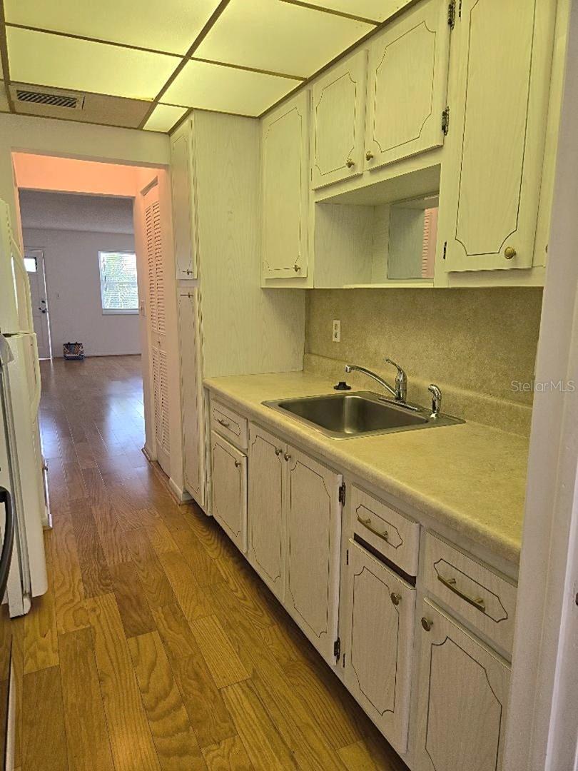 TOWN SHORES OF GULFPORT - Residential Lease