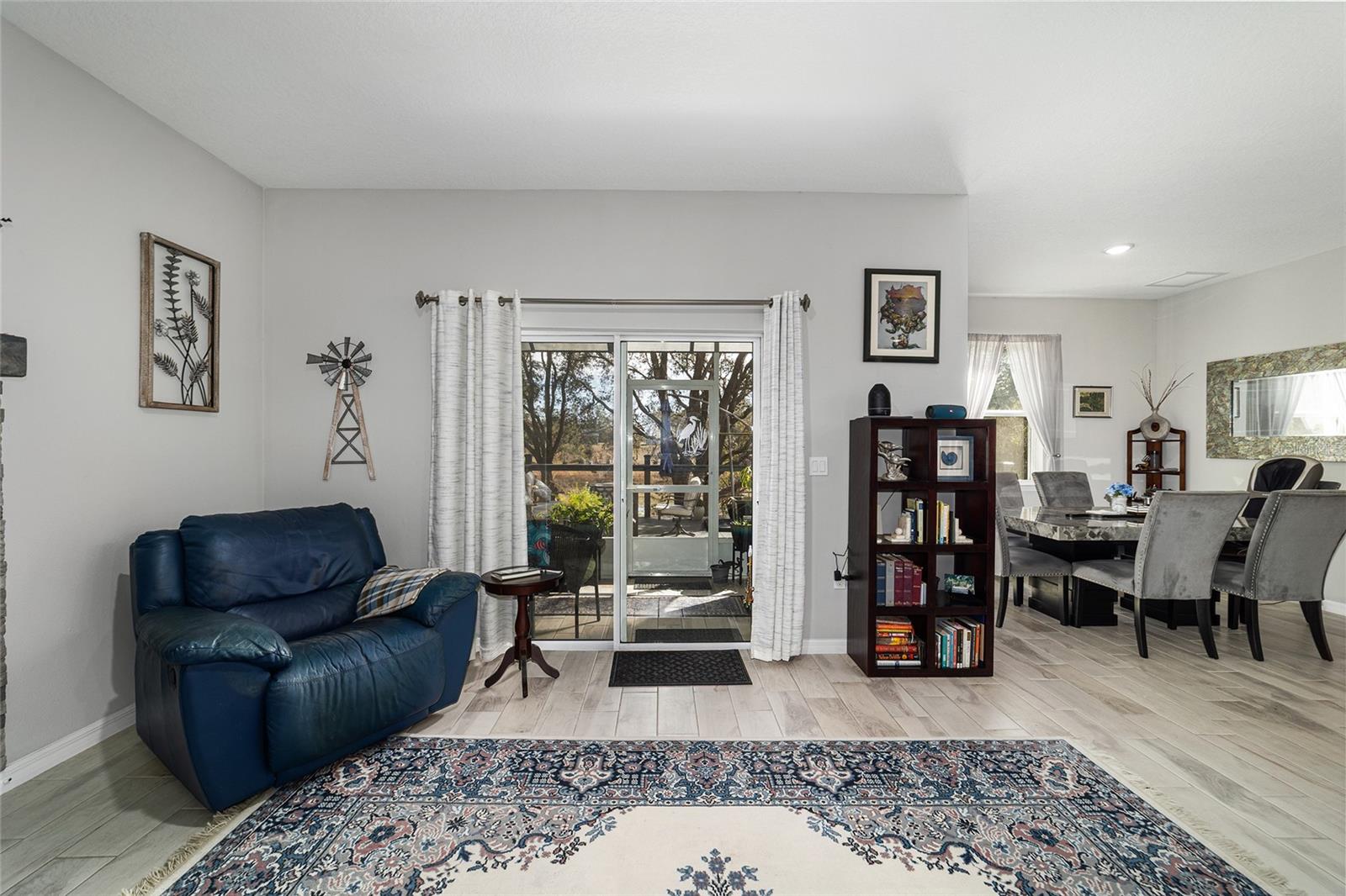 SILVER SPGS SHORES UN 31 - Residential