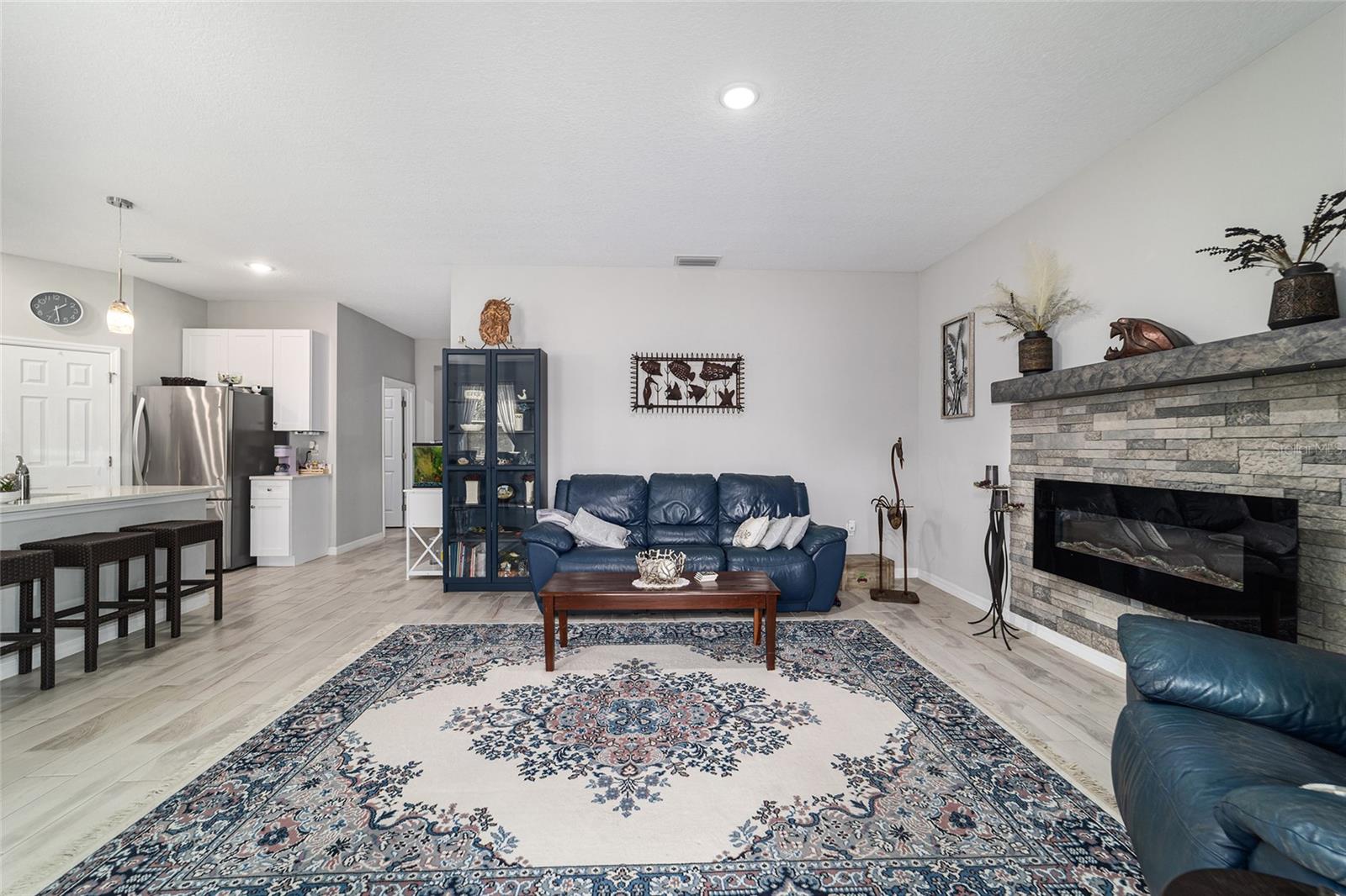 SILVER SPGS SHORES UN 31 - Residential