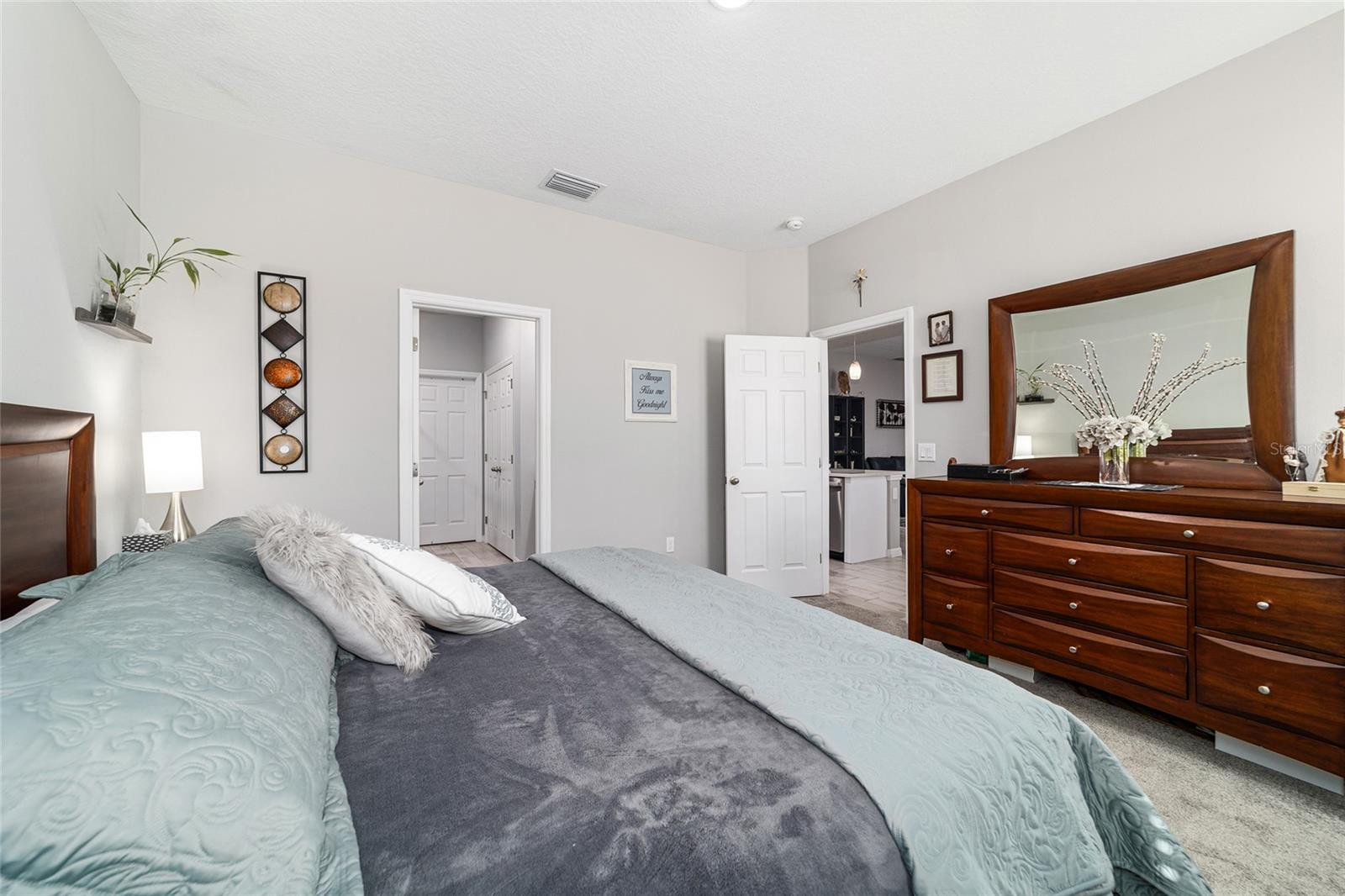 SILVER SPGS SHORES UN 31 - Residential