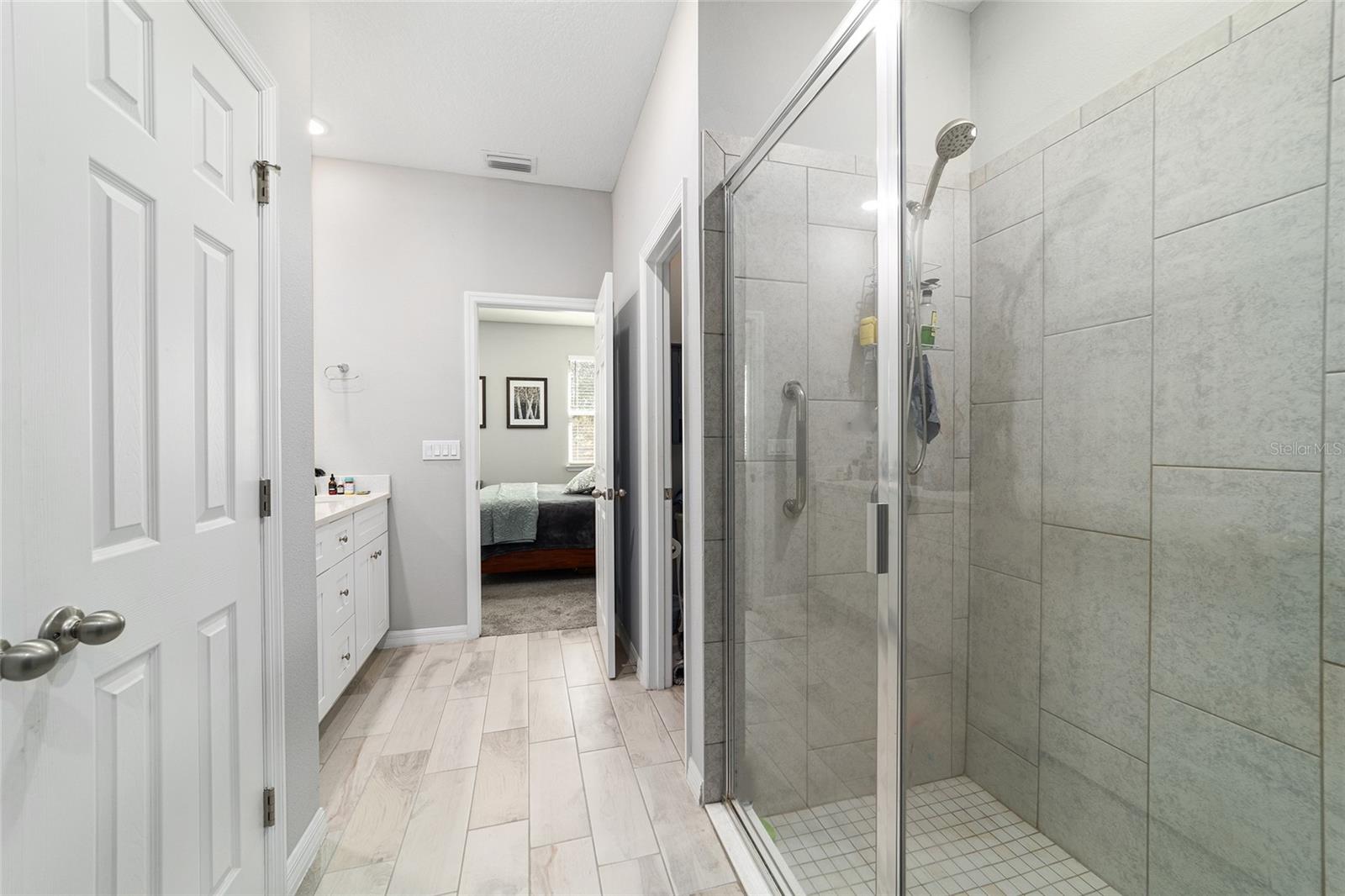 SILVER SPGS SHORES UN 31 - Residential